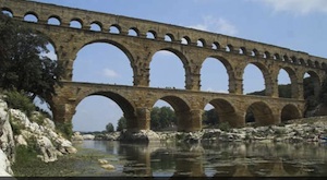 Aqueduct Nimes
